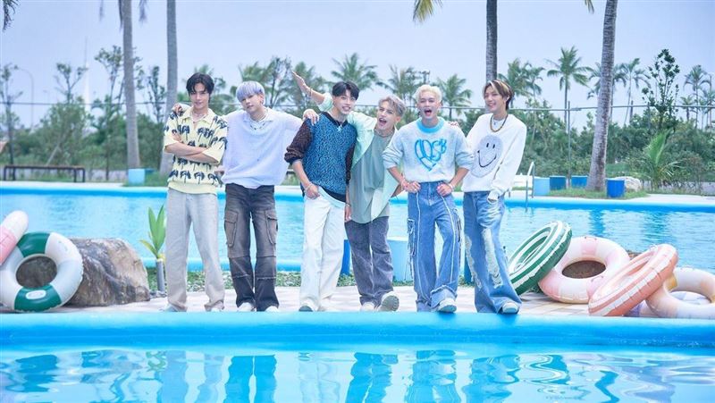 Ozone佳辰被丟水裡 17秒驚喜片段曝光