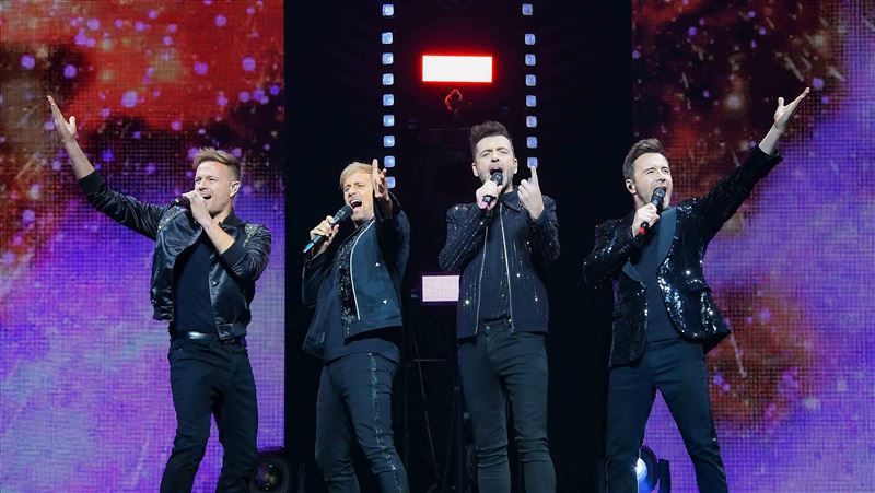 西城男孩再攻台!主唱先衝腳底按摩