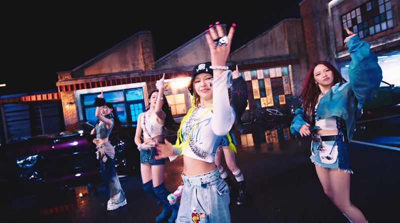 BABYMONSTER出道MV破千萬 卻遭酸太俗氣