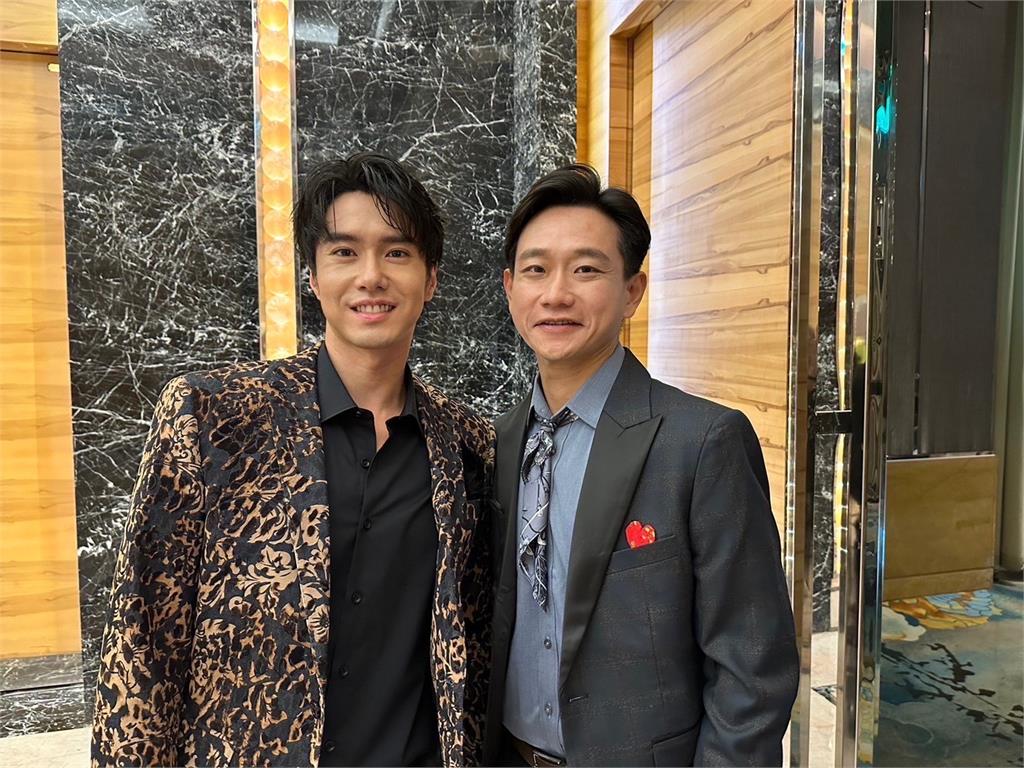 八點檔男星陳家逵是「鋼琴演奏高手」!和歌手洪浩竣對戲一拍即合