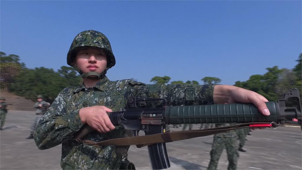 義務役提撥6% 當1年兵退休後可領近9萬