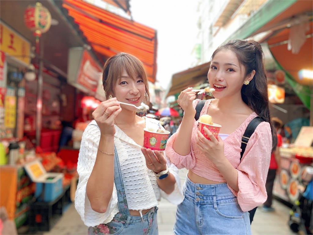 終於不上山下海鍛鍊!段慧琳揪楊淨宇養眼入浴樂享美人湯