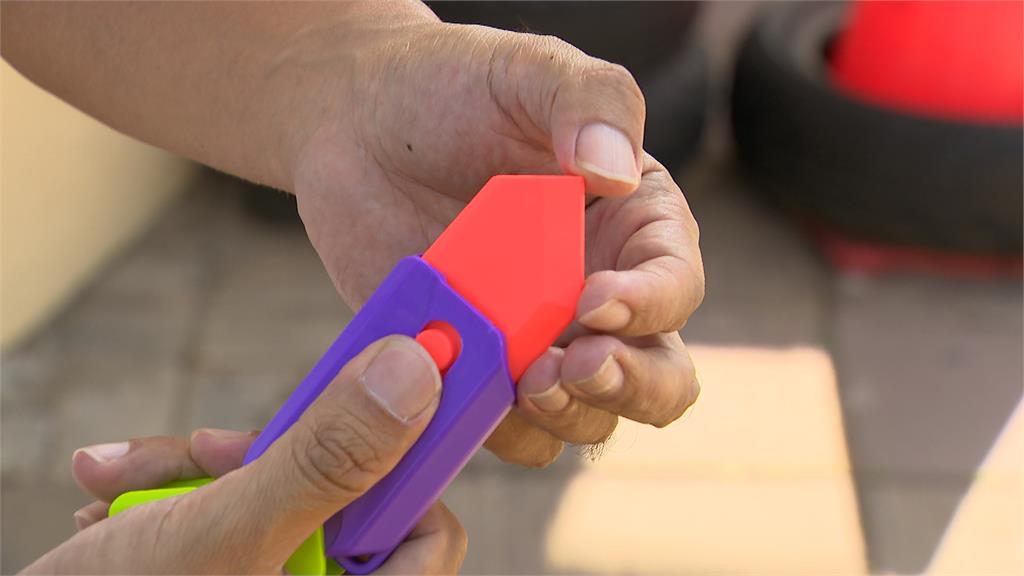 不只蘿蔔刀!中國流行「1針頭玩具」讓網罵翻