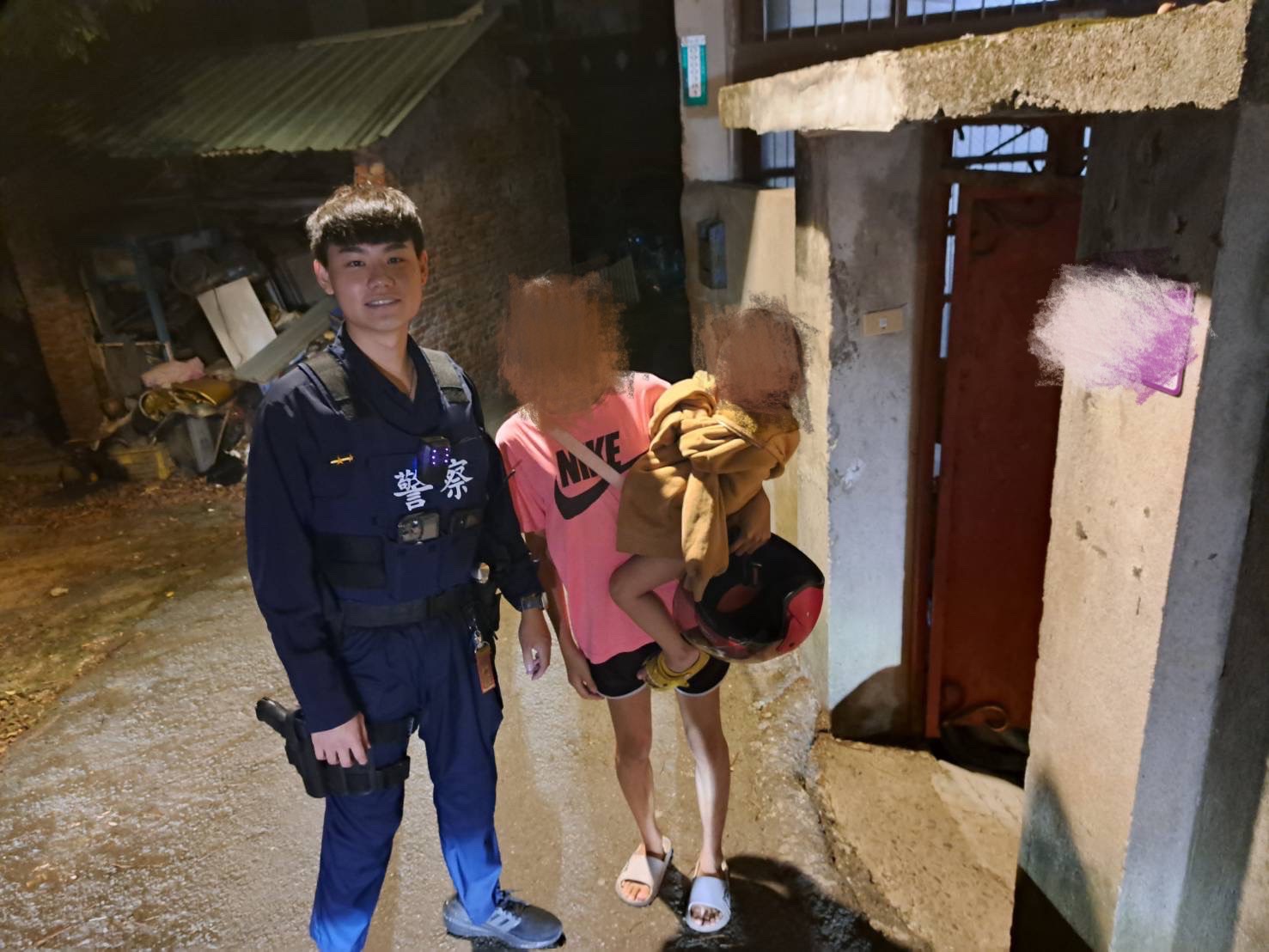 3歲女童偷跑出門街上迷途 八德暖警助平安返家 S 21430286