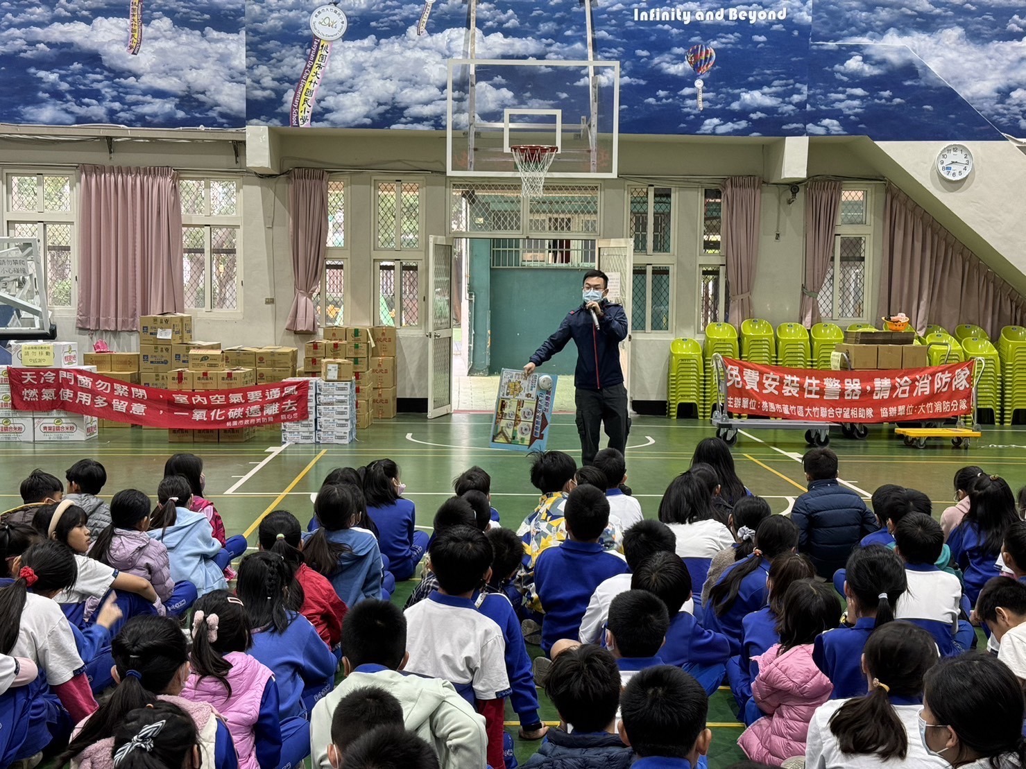 桃消大竹分隊前進國小校園 辦理自衛消防編組演練 S 27435152 0