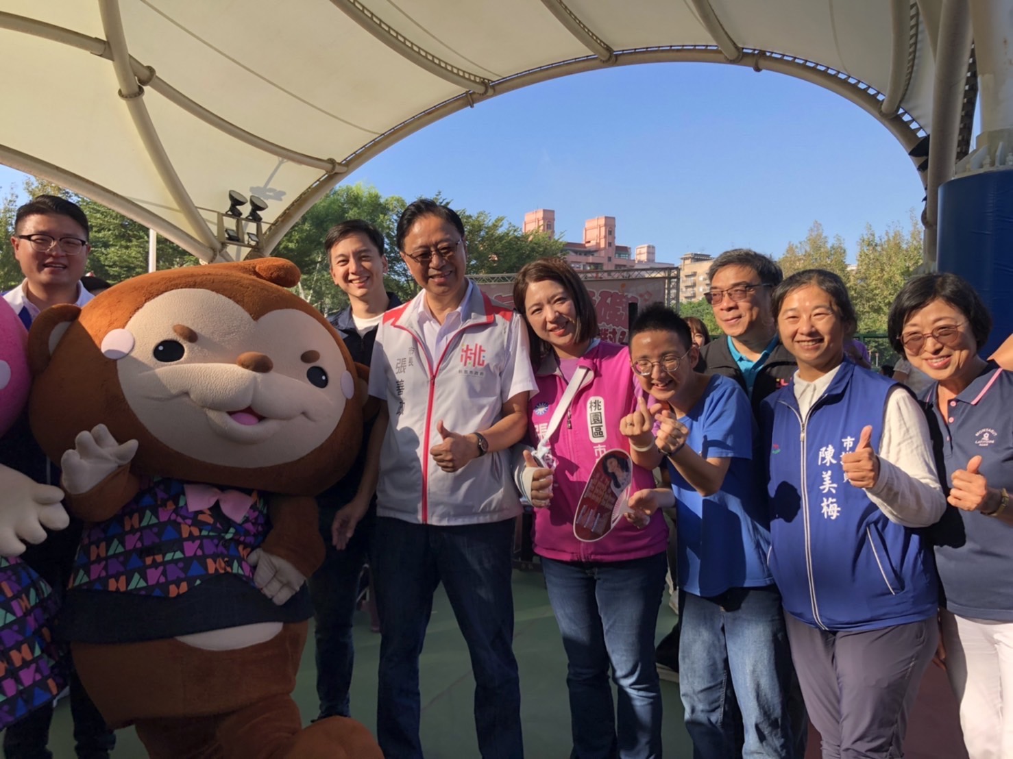 現身「泡泡派對」與民同歡 張善政:顧好下一代爸媽更輕鬆 S 42328398 0