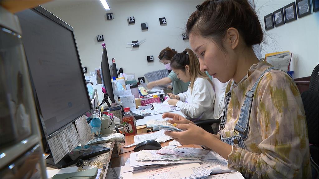 荷包小確幸!明年綜所稅免稅額 將調高5千元