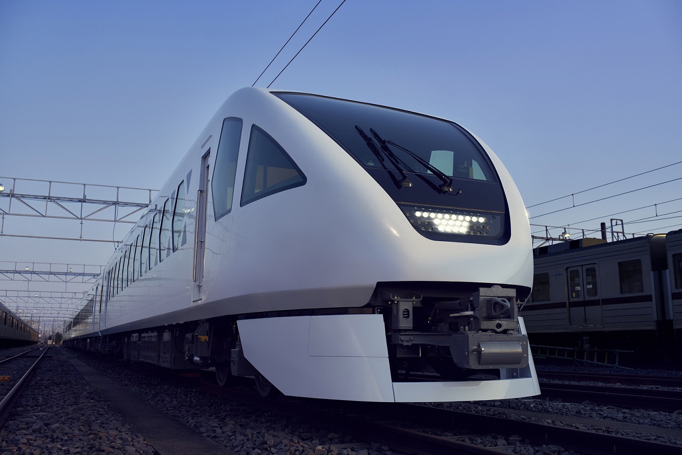 東武鐵道帶你遊日本 2023台北國際旅展見 圖2、東武新型特急觀光列車SPACIA X 0
