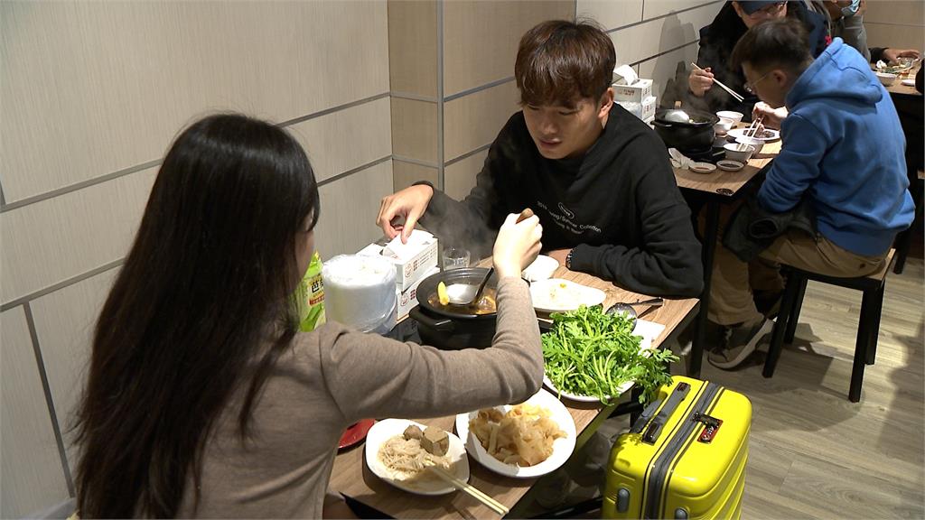 終於等到冷氣團!藥燉排骨、薑母鴨業者生意強強滾