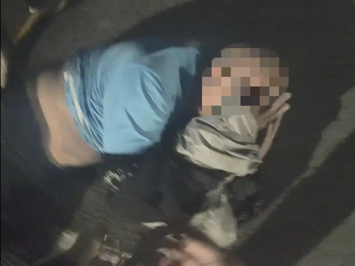 【有片】男連偷9家娃娃機店 狼狽落網畫面曝 1 副本10