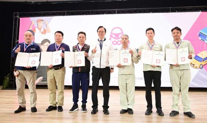 表揚117名優良職業駕駛 桃市府加碼提供免費肺癌篩檢 20231211155002919