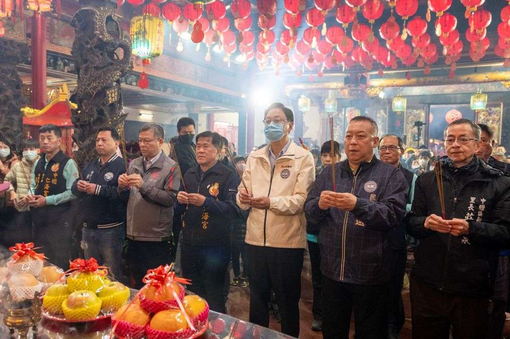 中壢仁海宮天上聖母遶境回駕 張善政祝福市民健康幸福 202312172059 7 4
