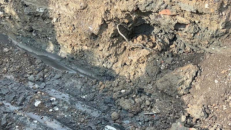 柯文哲農地挖出磚塊、鋼筋 竹市府發函30天限期清理