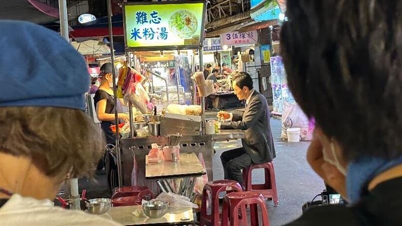 《美食家》男星來台拍網嗨翻 劇夯有原因