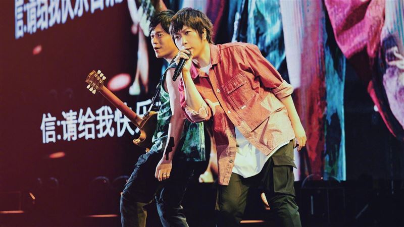 阿信假唱?醫:想讓你禁唱什麼理由都可以