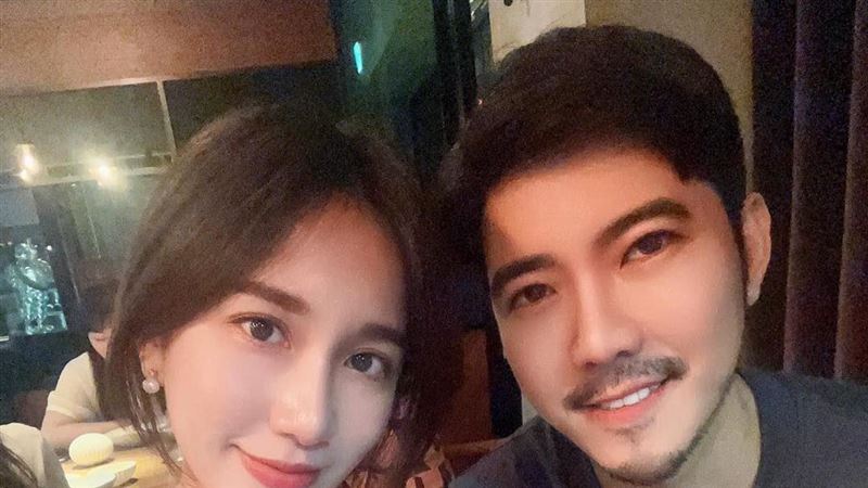 39歲前黑澀會美眉Apple結婚懷孕了!