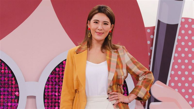 殯喪業尾牙「抽出1大獎」…小禎:很尷尬