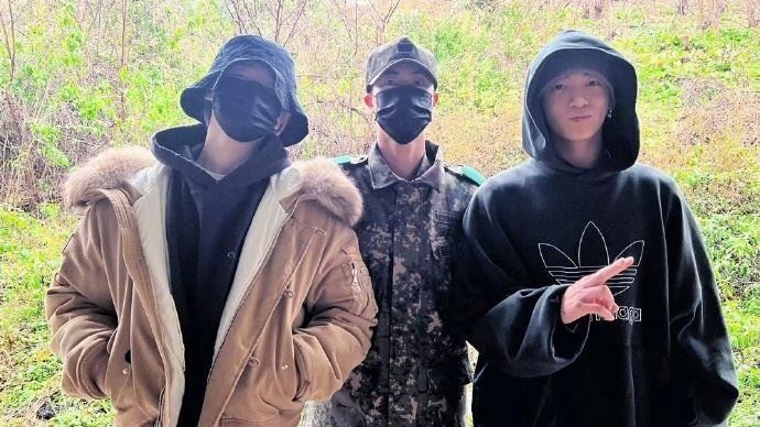 BTS Jin軍中相會2成員…突發文曝想哭