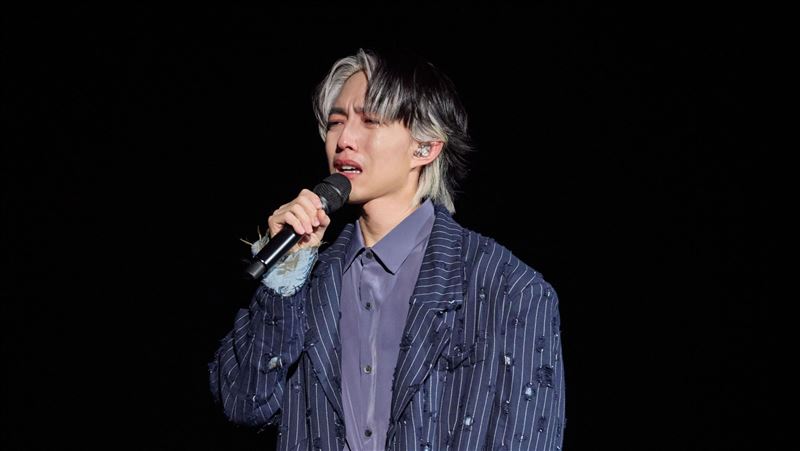 林宥嘉演出中斷 台上突淚崩吐內心恐懼