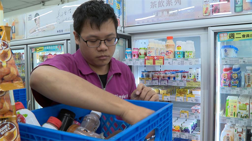 好「薪」情!家樂福明年調薪10% 美廉社、全聯也加薪