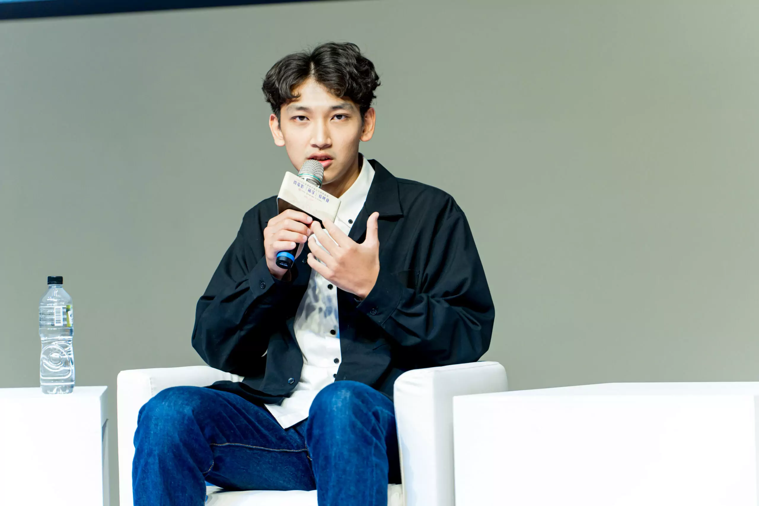 5.微電影「萌芽」是由開南大學電影與創意媒體學系李宇智同學所導演 0 0 scaled