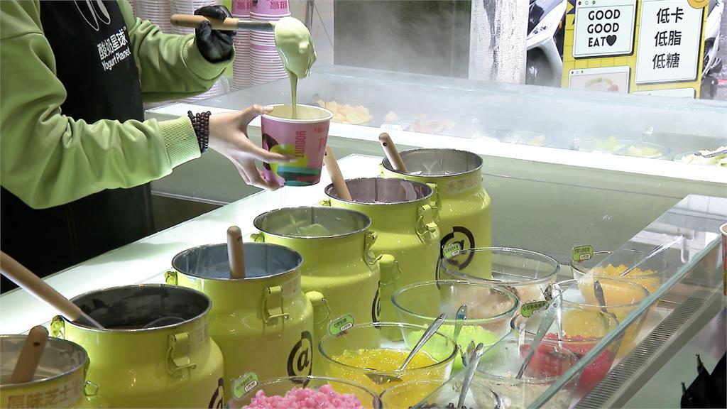 新鮮甜品專賣店來台 出現中國用語引發討論