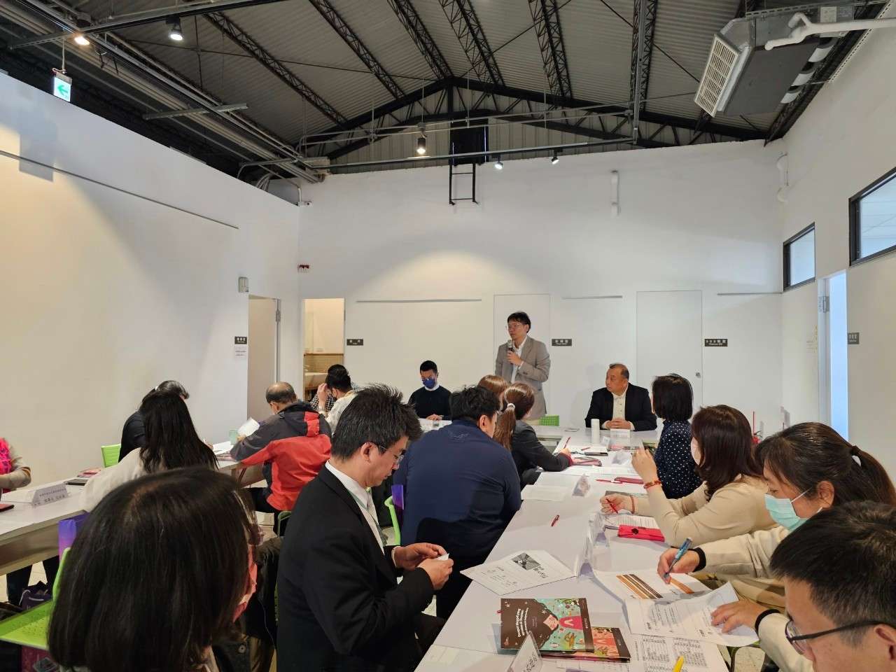 桃市觀旅局推東南亞友善觀光 鼓勵新住民投入旅宿業 LINE ALBUM 1207旅宿新住民培力研商共識會議 231207 2