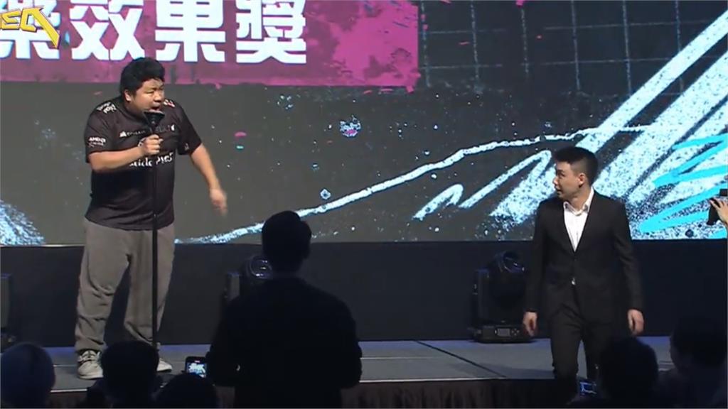 Toyz頒獎惹議…統神狂爆粗口!協會曝「原因」喊:三審未定讞