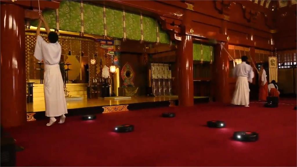 日本重要古剎「神田明神神社」 今日派出10台掃地機器人清潔