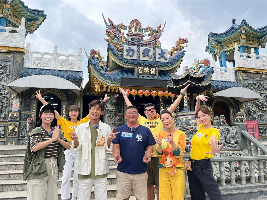 阿翔手癢拿海蟲嚇楊繡惠!氣得她隨手拿東西砸過去