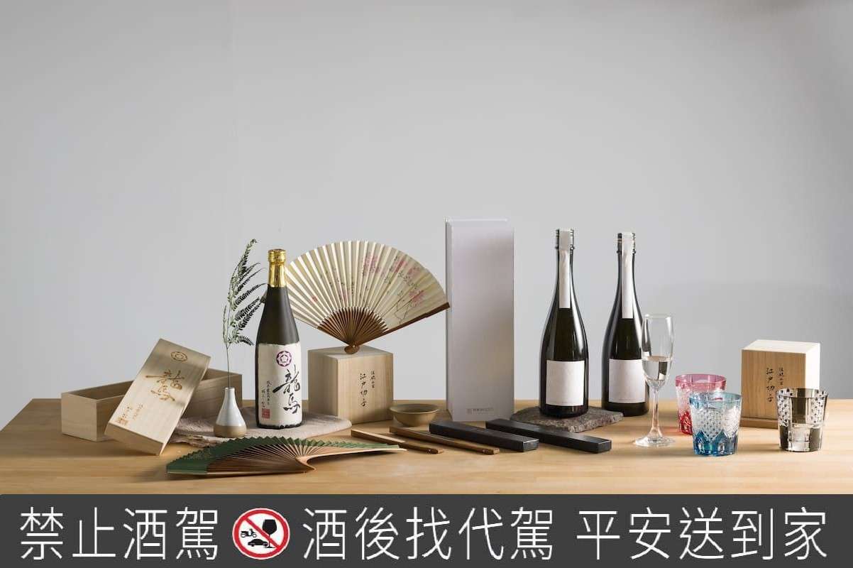 三圖說：感恩祭活動，贈日本酒「Shiro by」兩瓶品鑑套裝。（圖東京南青山） 0