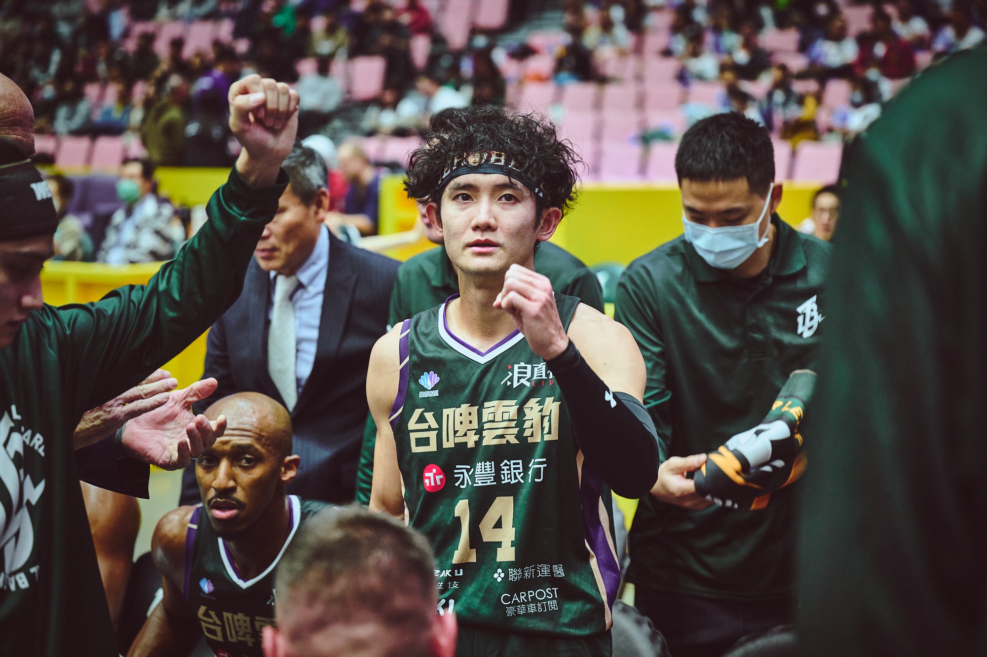 黃鎮替補上場14分鐘狂砍10分 台啤永豐雲豹戰勝中信特攻 蔣淯安