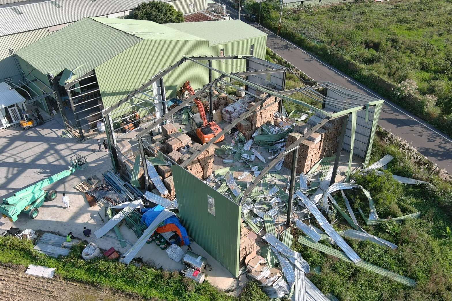 農地違建熱區以空拍查證，查證事實排入拆除 0