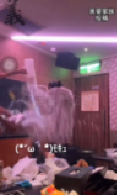 KTV內霸凌!女子遭潑冰水 數度呼巴掌重擊背部