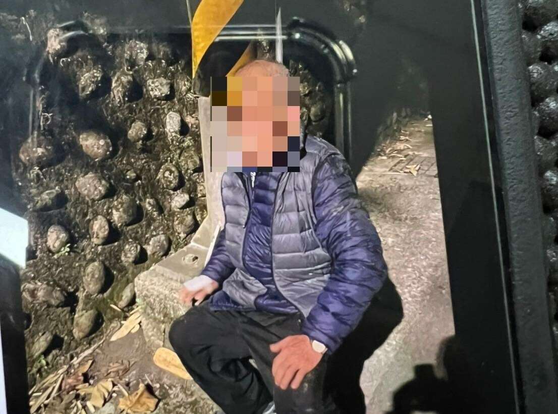 7旬失智翁水溝內揮手求救 大溪警民合力救援 353951 0 e1706683653815