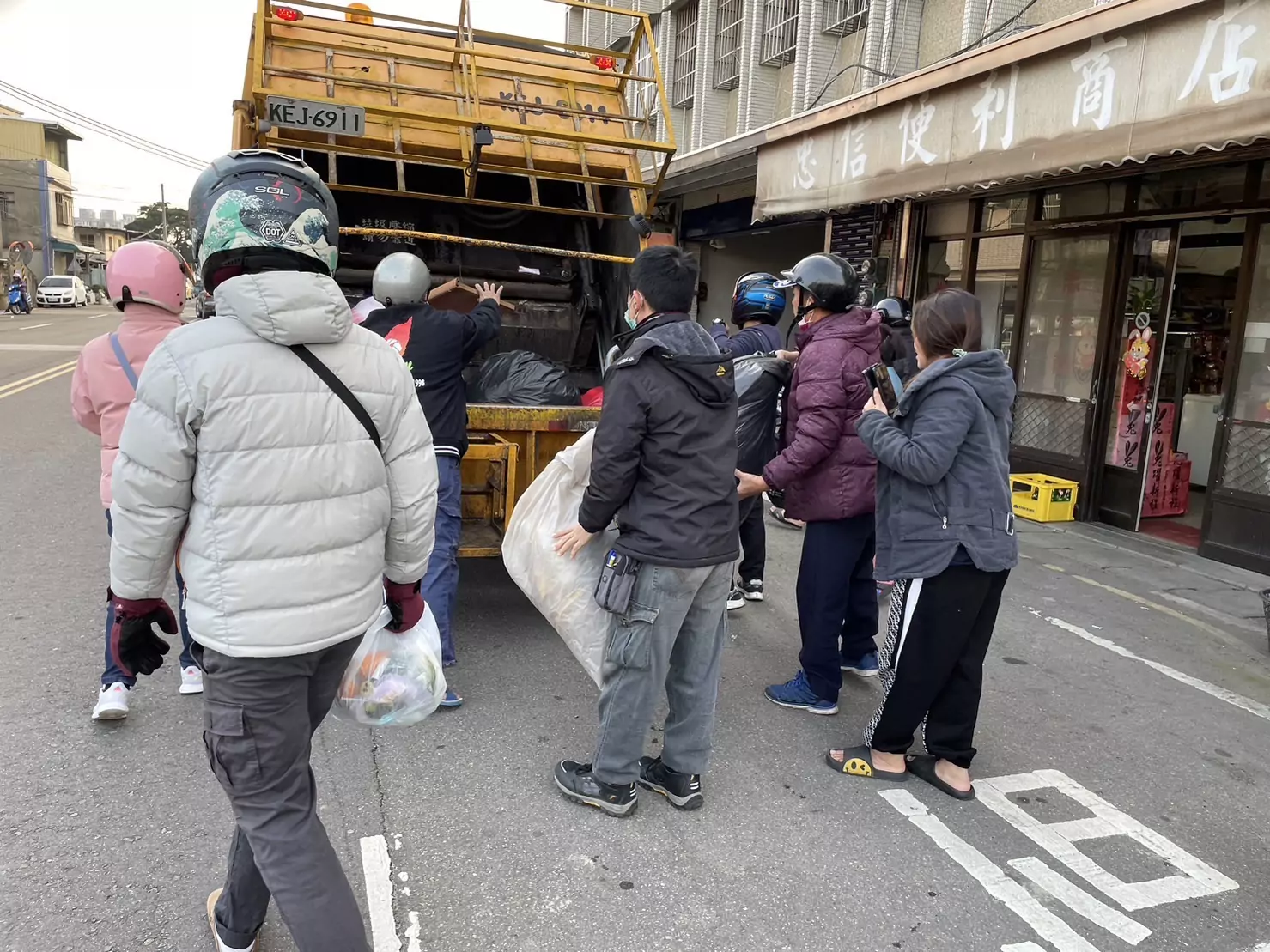 春節大掃除 桃園垃圾車收運時間一次看 春節大掃除 桃園垃圾車收運時間一次看