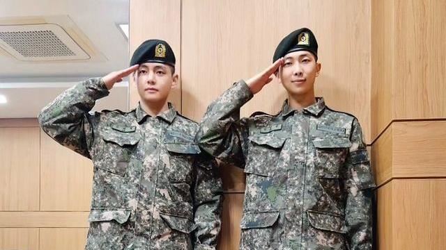 BTS超清晰現況曝!RM和V順利結業被讚菁英