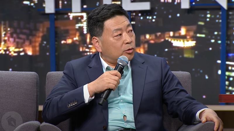 《夜夜秀》訕笑身障者!名導看不下去譙爆