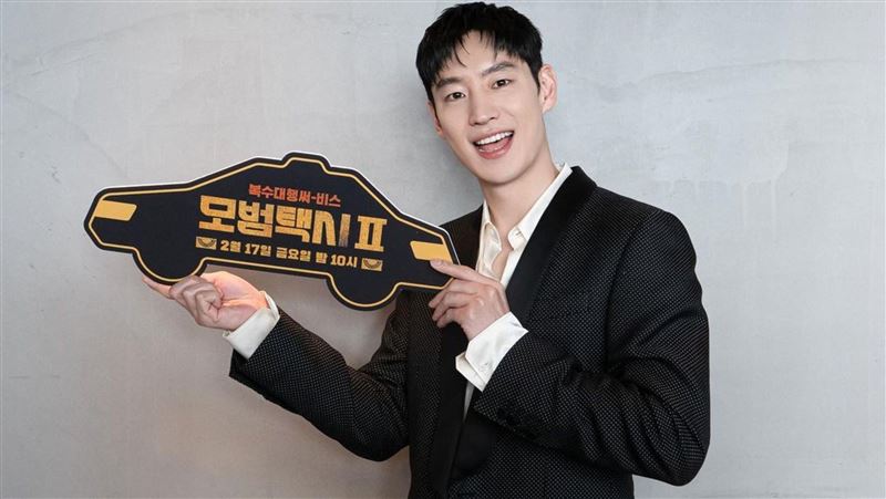 friDay影音推年度回顧 模範計程車2雙料王