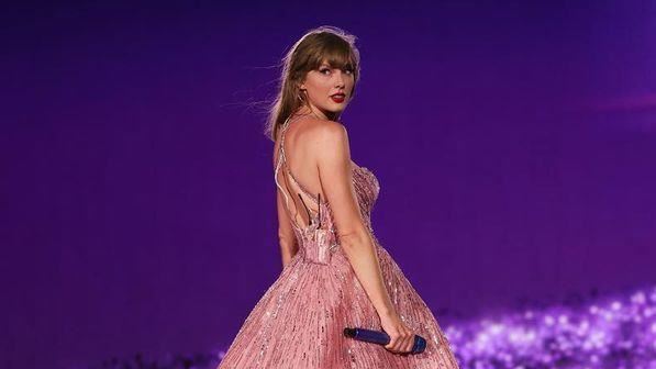 泰勒絲歌曲全數下架 TikTok鬧翻環球音樂