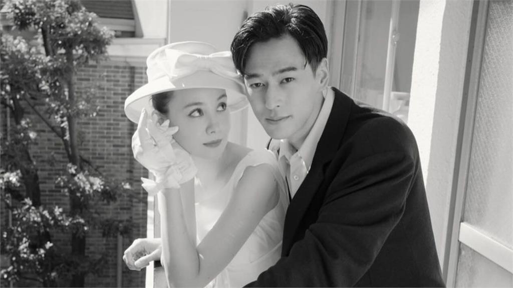 《雙層公寓》混血女星黑白婚紗照!「激似赫本」網暈:雜誌走出來