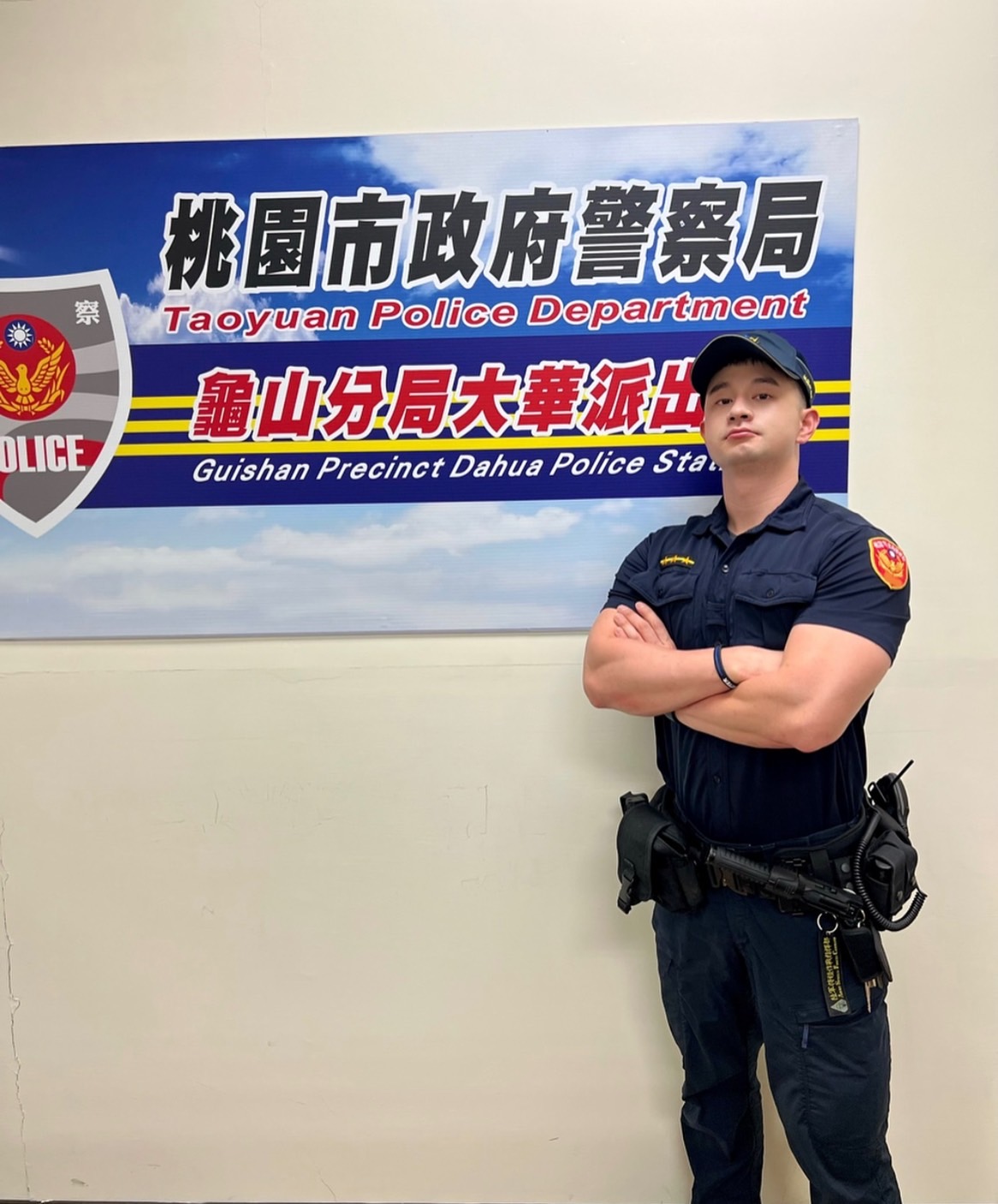 【有片】龜山帥警拍防詐影片 守護民眾荷包 S 33603659