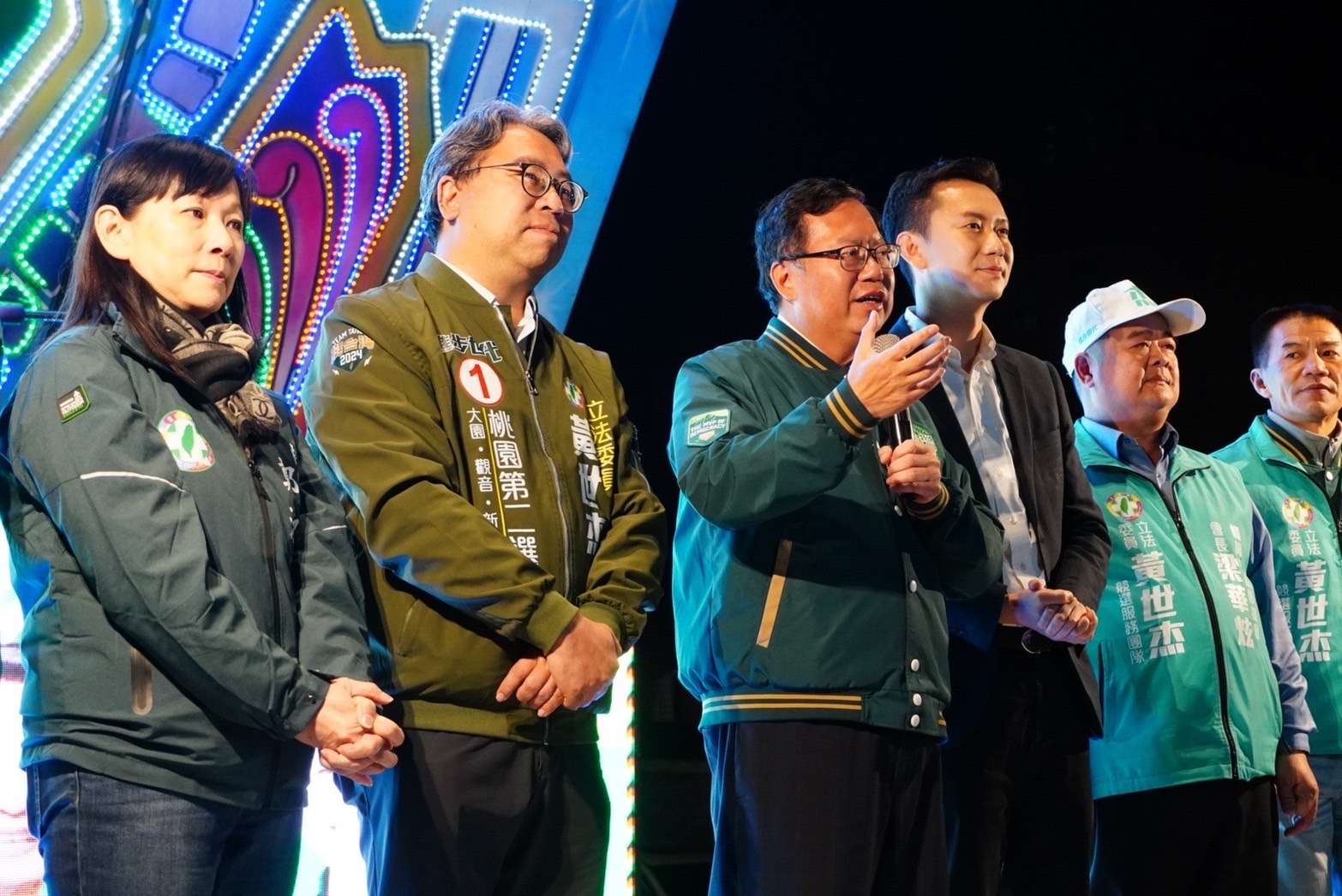 鄭文燦赴桃園輔選 肯定黃世杰保護人民權益 S 44056929 0