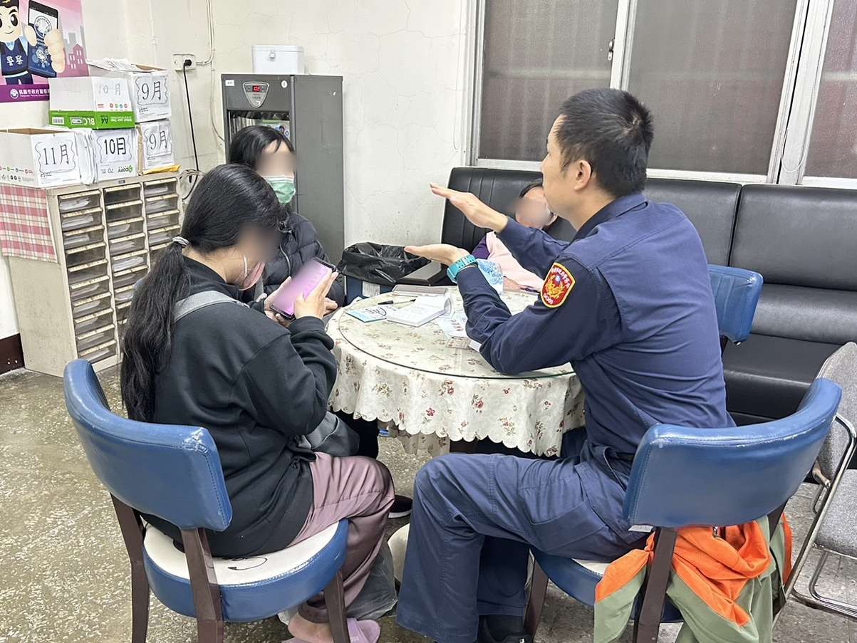 失聰女子慌張報案 壢警暖心用「這招」安撫她情緒 S 6725671 0 副本