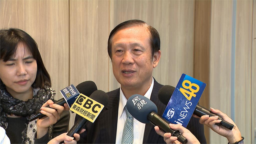 房市專家顏炳立批侯康貸「練肖話」苦果恐全民買單