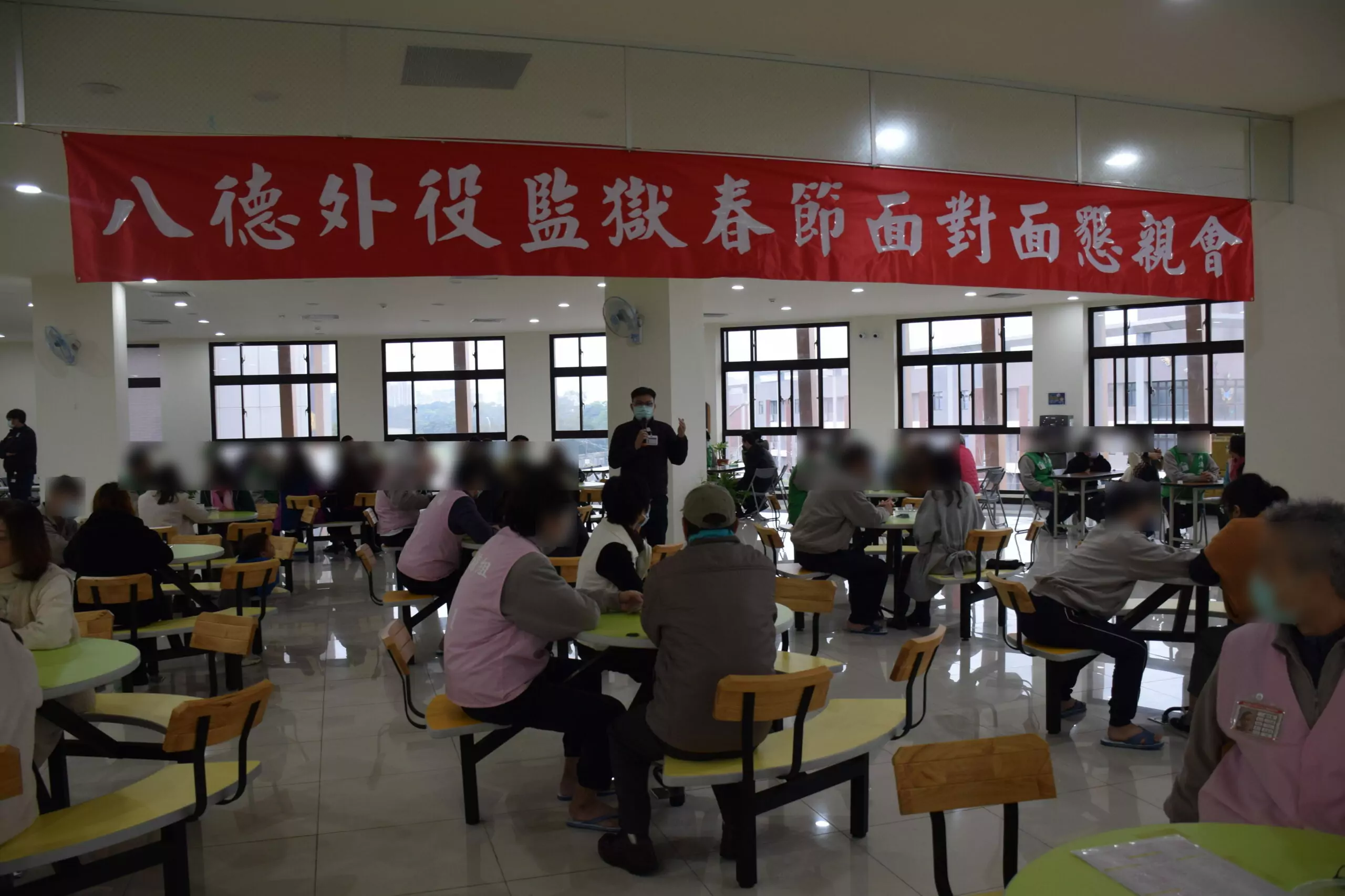 八德外役監懇親活動登場 春節前夕紓解收容人思親之情 八德外役監獄面懇狀況 4 scaled