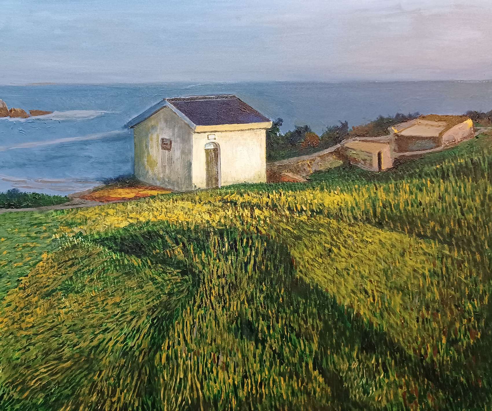 曹松清「遇見那些光」油畫創作展1/26登場 飽覽馬祖島嶼色彩 圖四 房子與草地東莒島