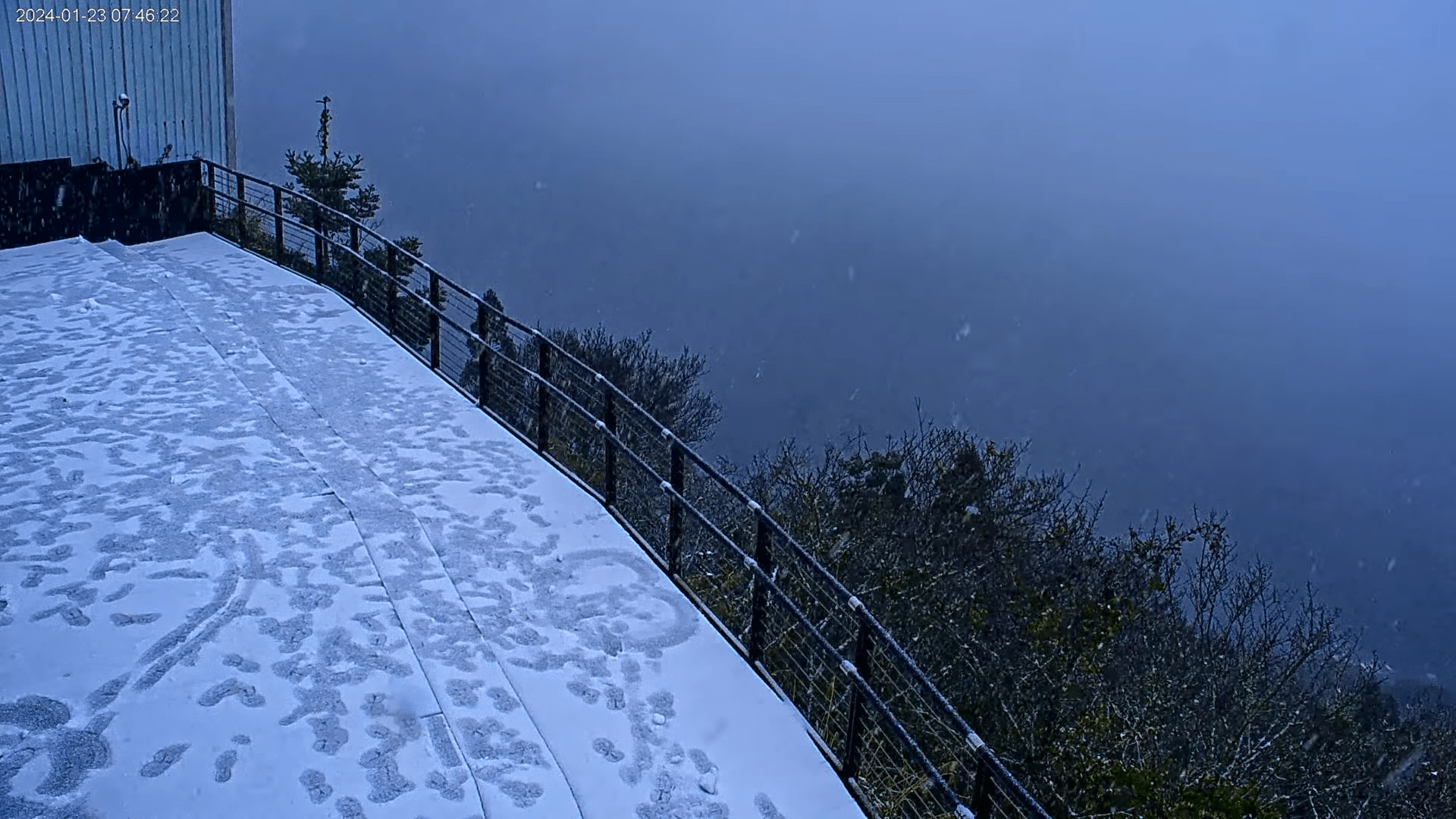 寒流發威!桃園復興區降雪 後山3里宣布停班課 螢幕擷取畫面 1308
