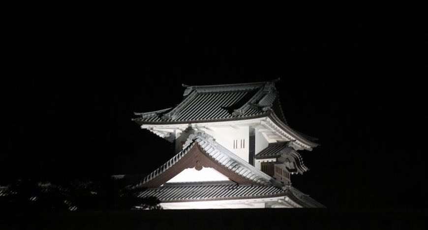 副刊/金澤城與兼六園的黑夜與白天 0204副刊圖三 0