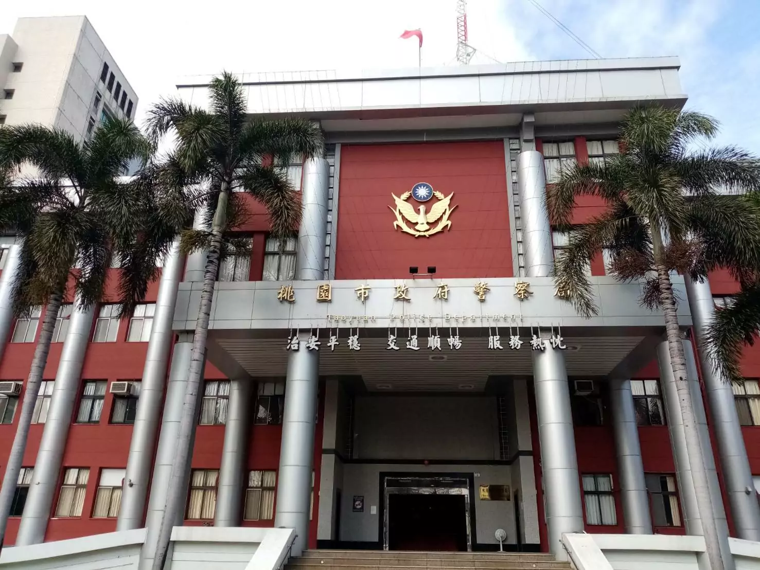 桃警資訊室員警涉經營公司搶標 聯合調查官幫線上賭博集團寫軟體 1248851269 7